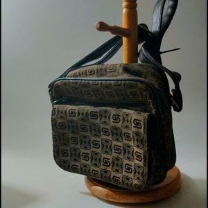 GD Uni-Sex‎ Cross Body Mini Bag